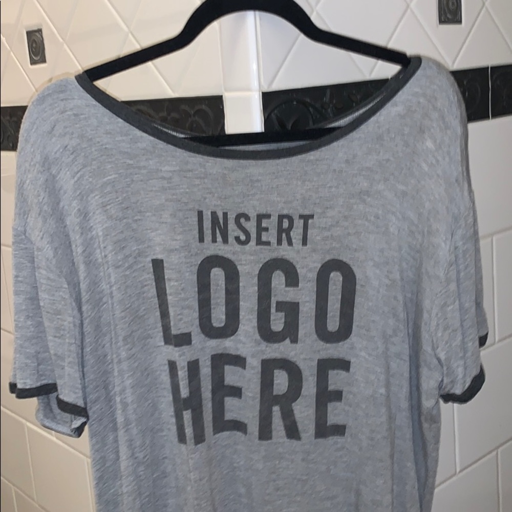 Black and Grey Abercrombie and Fitch T-Shirt